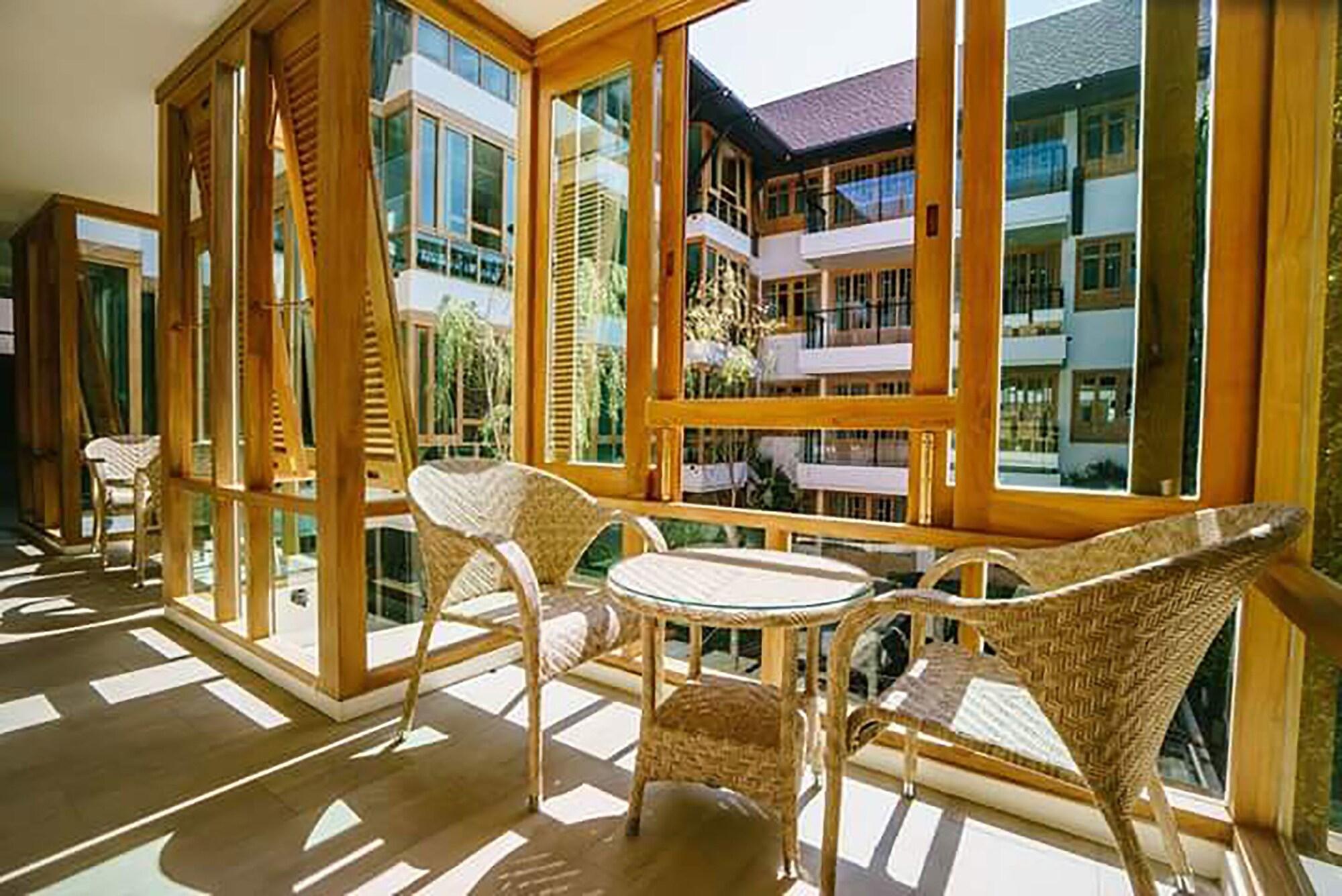 צ'יאנג מאי Moon Dragon Hotel מראה חיצוני תמונה
